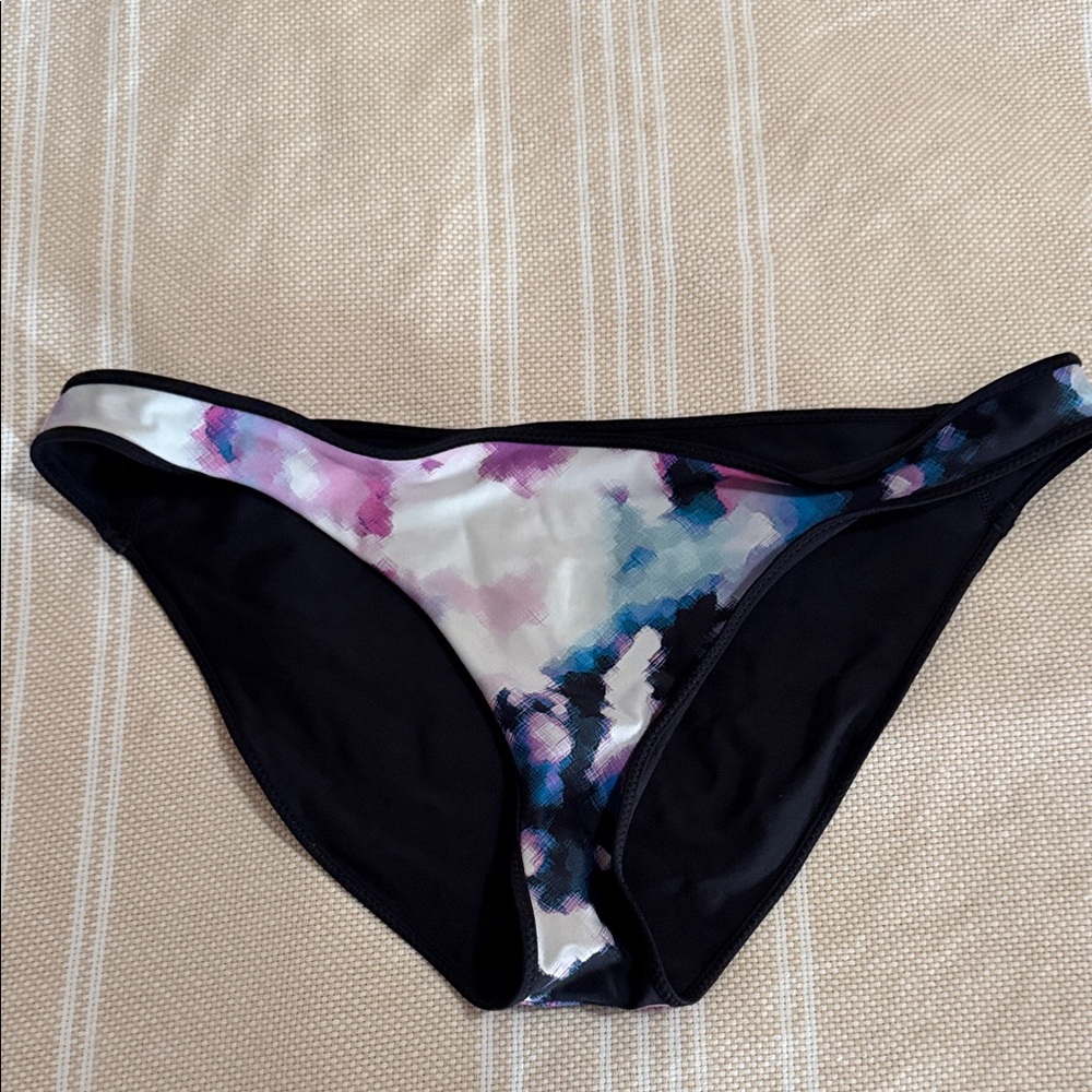 Lululemon blooming pixie swim bottom